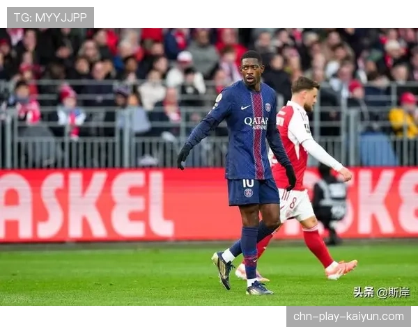 伤病潮下的战术应对：巴黎圣日耳曼客战里昂预计启用无锋阵